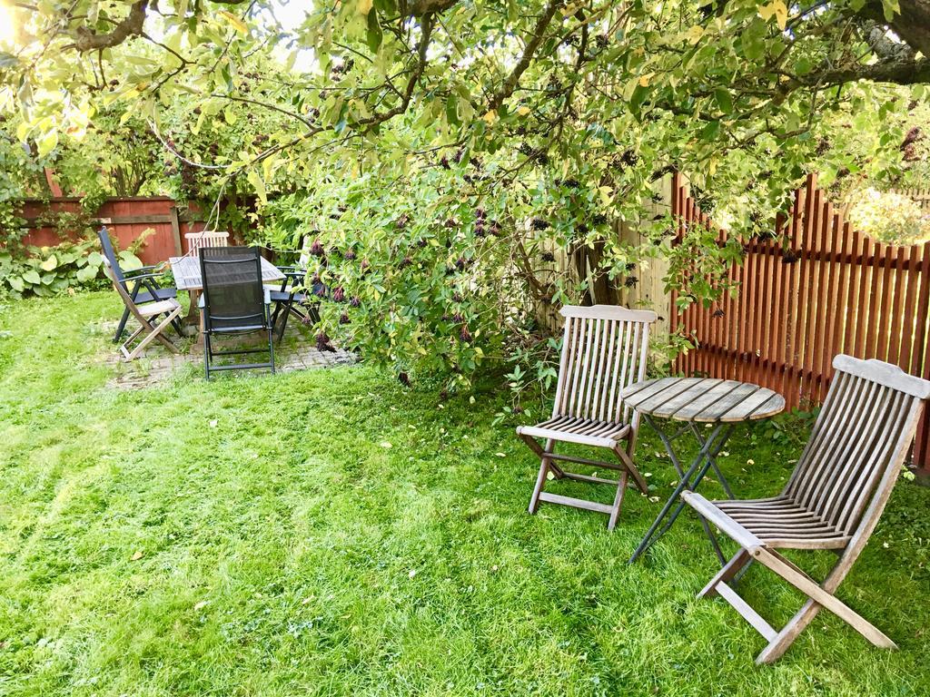 27Ans Nattlogi Bed & Breakfast Vadstena Luaran gambar
