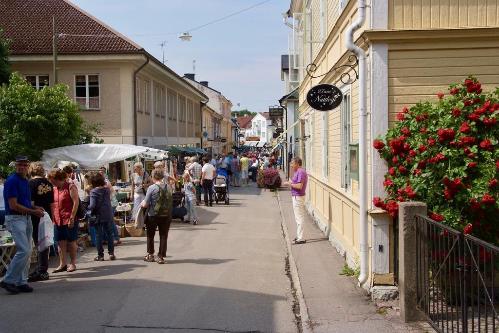 27Ans Nattlogi Bed & Breakfast Vadstena Luaran gambar